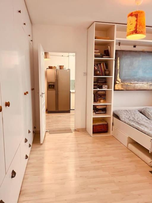 Lorand'S Place Near The River Apartment คลูจ-นาโปกา ภายนอก รูปภาพ